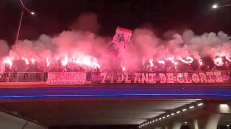 Suporterii FCSB, spectacol de proporții la aniversarea Stelei: „Istoria continuă cu noi” | VIDEO