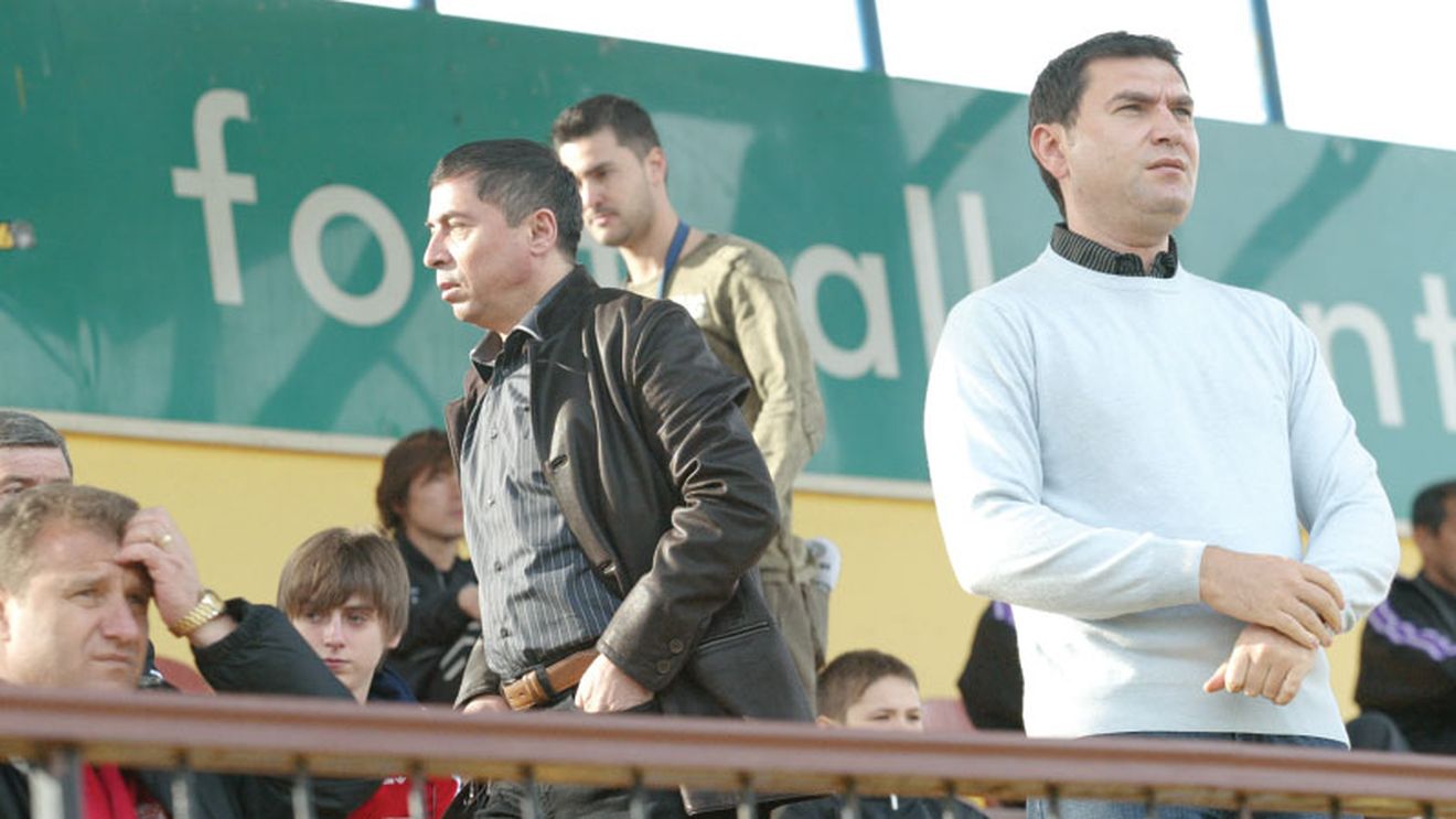 Turcu sare la gâtul lui Prunea: **"Ai venit ca să ne distrugi!"