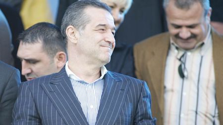 Becali: "Dumnezeu mi-a dat cadou un gol din offside"