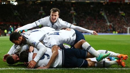 FOTO: Chiricheș, "one man show" la antrenamentul de azi al lui Spurs