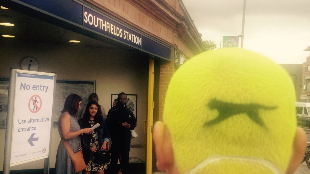 IMAGINEA ZILEI | A început Wimbledon și fanii au numai tenis în cap! 