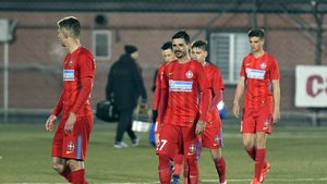 Arată ca un pachet de mușchi după ce s-a „închis” în sala de forță! A fost dat afară de la FCSB, nu a mai jucat fotbal de aproape doi ani, dar e în cea mai bună formă fizică a vieții lui | FOTO