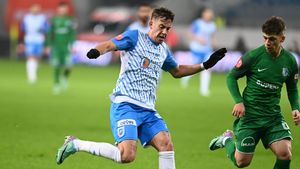 Sorin Cârțu îl face praf pe Alexandru Ișfan, fotbalistul adus cu surle și trâmbițe de Universitatea Craiova! L-a distrus în câteva cuvinte