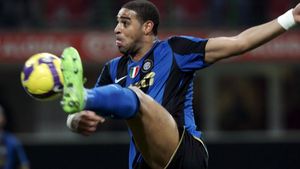 Adriano s-a săturat de fotbal!** "Rămân în Brazilia cu mama și bunica mea! Vreau liniște"