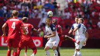 Ce spune antrenorul care a crezut în marcatorul de la Campionatul Mondial, atunci când nimeni nu mai credea. Capitolul la care „era jos de tot”