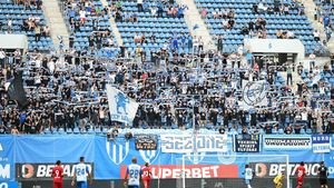 Dragoș Bon, mesaj pentru suporteri după ce l-au huiduit pe Andrei Ivan la Universitatea Craiova - FC Botoșani: „E greu să își revină!”