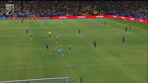 Ibrahimovic a reușit "dubla", dar degeaba! VIDEO | LA Galaxy, autogolul anului