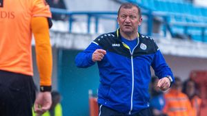 Dorinel Munteanu, extrem de fericit după ce a reușit să o readucă pe Oțelul Galați în prima ligă: „Am reușit lucruri minunate și nimeni nu lua în calcul promovarea” | VIDEO EXCLUSIV ProSport Live