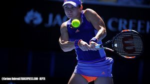 OFICIAL | Primul produs "marca Halep" scos pe piața din România. FOTO - Cât costă, cum arată și de unde poate fi cumpărat