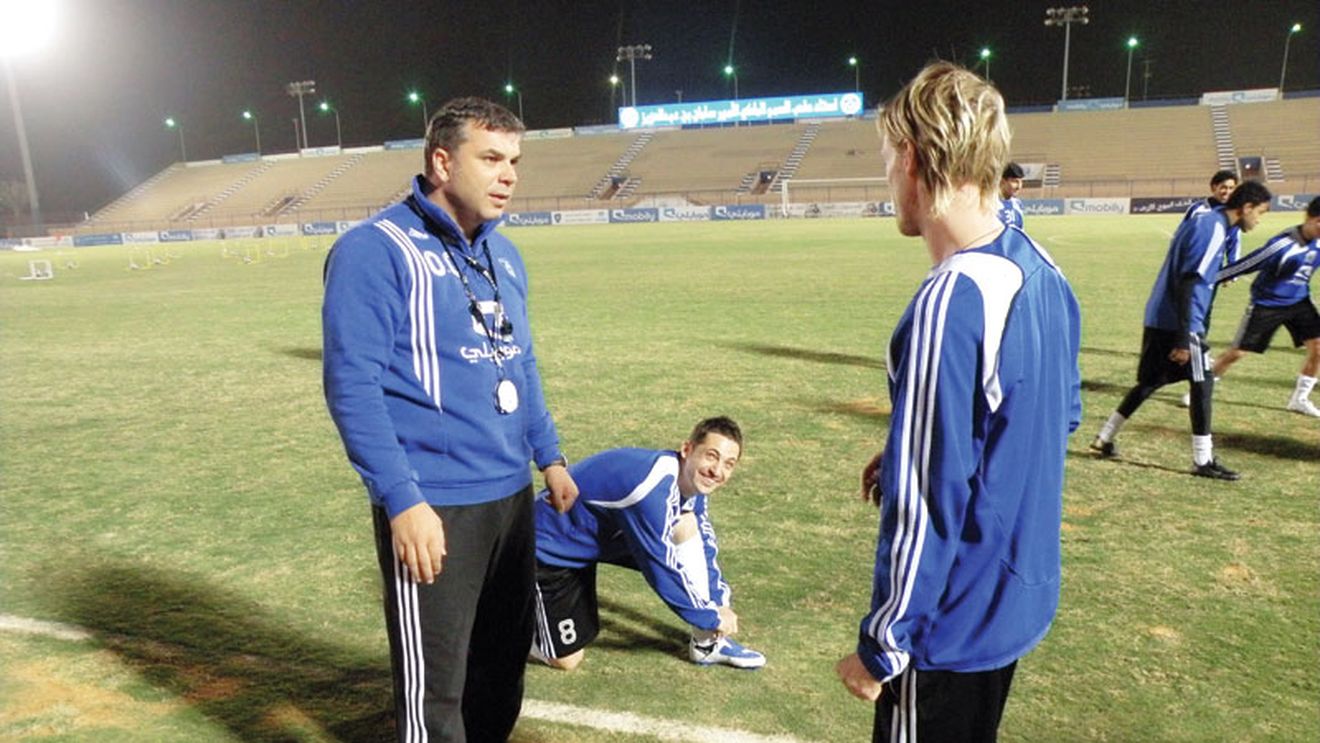 Olăroiu: „Nu-s baby-sitter pentru Rădoi!"