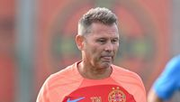 FCSB a găsit atacantul perfect! A dat aparatele peste cap şi lui Neubert nu i-a venit să creadă că „bestia” are doar 16 ani: „Maratonist!”
