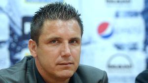 Narcis Răducan îi ia apărarea portarului Ducan: „E ca și cum ai trimite un leuț în junglă și te superi că a fost puțin jumulit, dar a ieșit învingător” | VIDEO EXCLUSIV ProSport Live