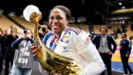 Transferul care rănește CSM București! Campioana mondială pleacă la rivala Krim