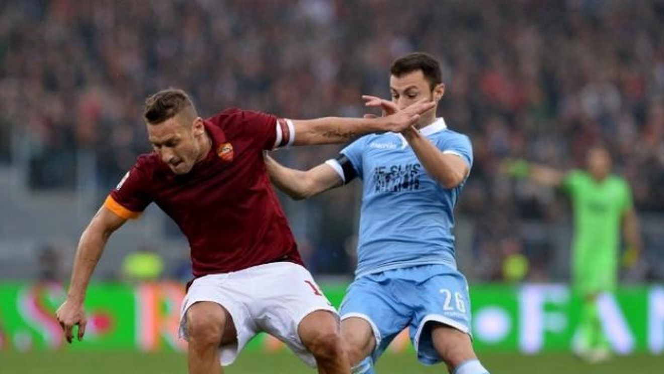 Ștefan Radu APRINDE "Derby della Capitale": "Când Totti se plânge, arbitrii fluieră pentru ei..." Cea mai dureroasă amintire din meciurile Lazio - Roma