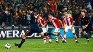 Cardozo și Xabi Alonso, "îngeri damnați"! De necrezut: 2 penalty-uri ratate în 2 minute