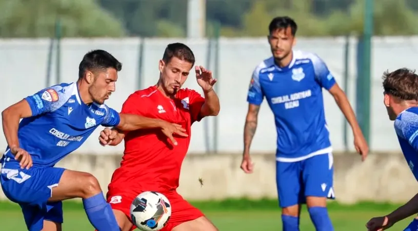 Valentin Stan a mai adus doi fotbaliști la Metalul Buzău. A întărit lotul cu o extremă cu prezențe în SuperLiga și un fundaș central care a mai jucat în Liga 2