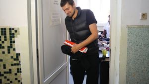 România nu bate în Lituania? Tamaș nici nu vrea să audă: "Oricine să dea gol. Și Tătărușanu, și mister... și Lobonț" :)