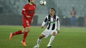 Primul jucător transferat de ASA sub comanda lui Dan Petrescu. "M-am entuziasmat când am aflat că el va fi antrenor"