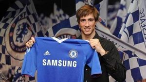 Transferul lui Torres îngrijorează UEFA!** Riscă Chelsea să fie exclusă din Europa?