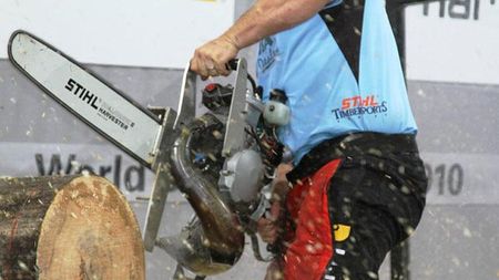 Pe 25 iunie se vor decide cei mai buni tăietori de lemne din România