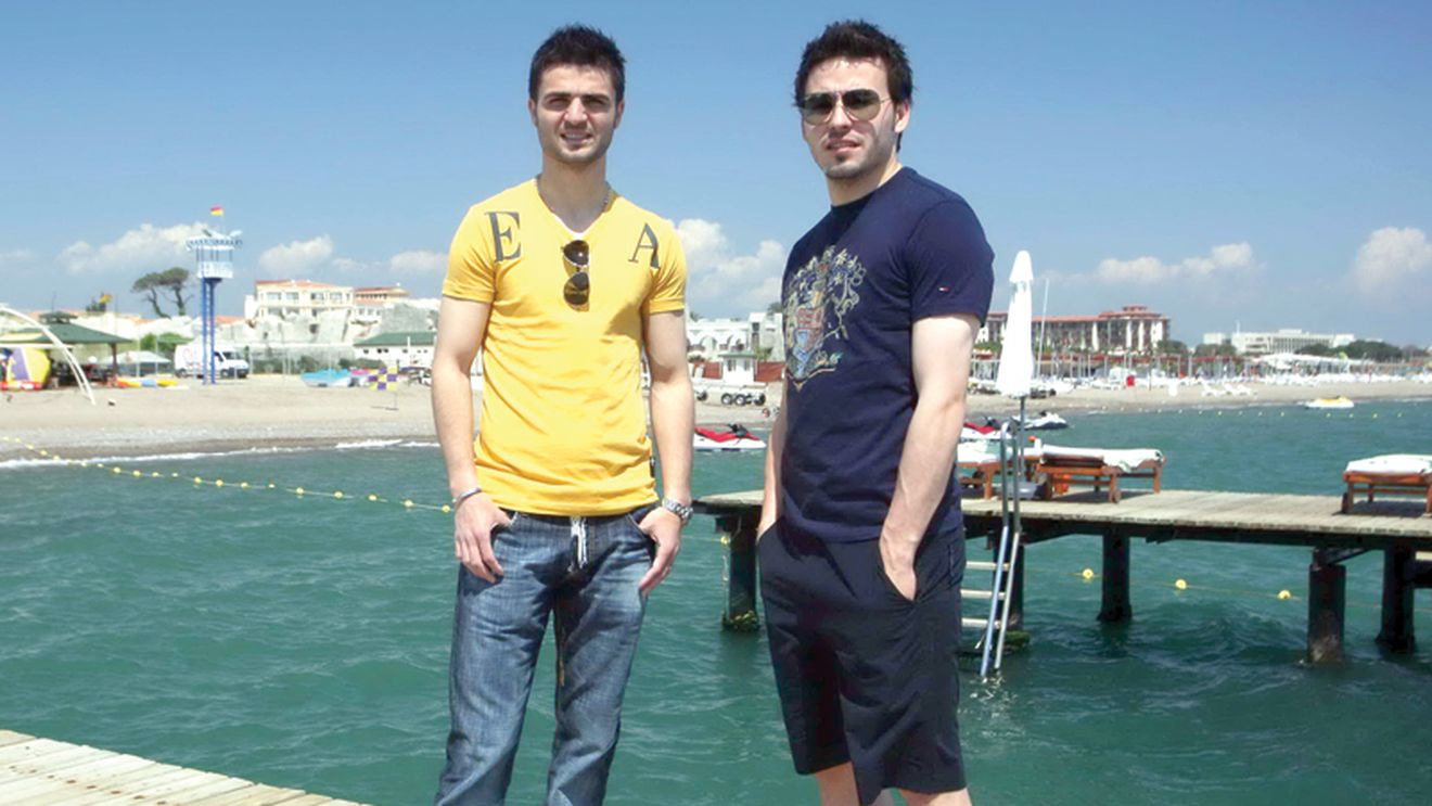 Bratu și Cristea, câini de mare