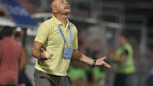 Leo Grozavu nu e la primul gest reprobabil. Un alt jucător a încasat-o de la actualul antrenor al echipei FC Botoșani