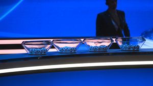 Tragerea la sorți a optimilor Ligii Campionilor. Ce adversare au Real Madrid, FC Barcelona și Manchester City