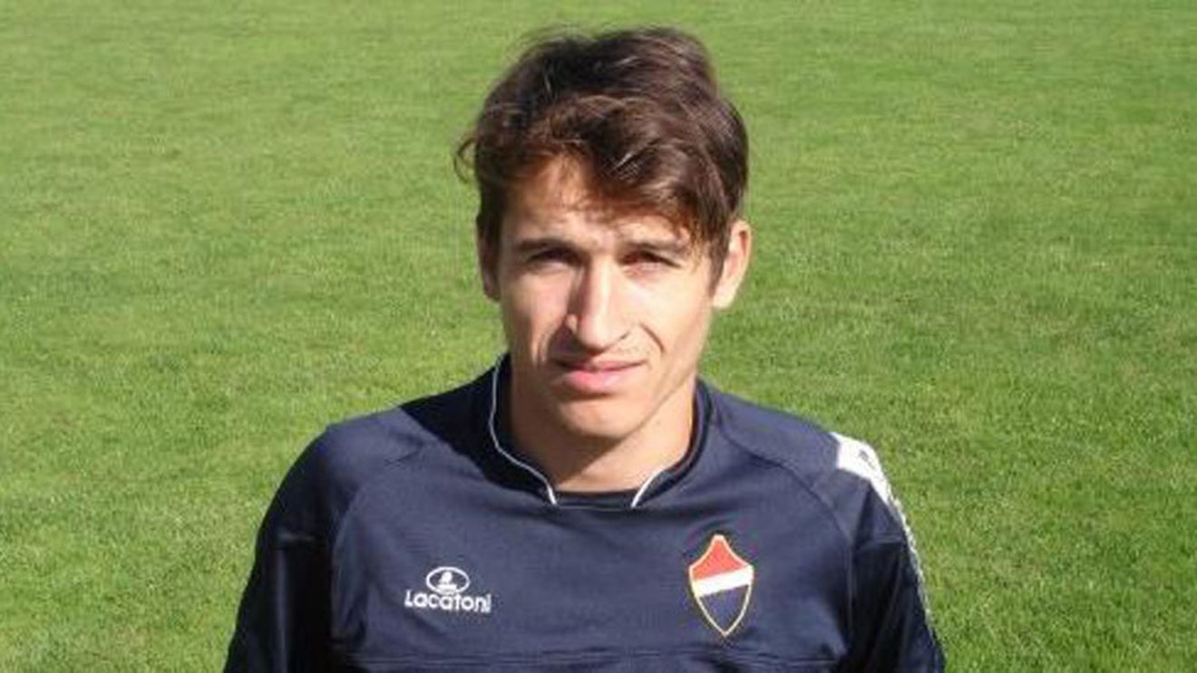 CFR Cluj transferă low cost! S-a înțeles cu un fundaș din liga a doua a Portugaliei