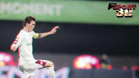 Costin Lazăr, degradat