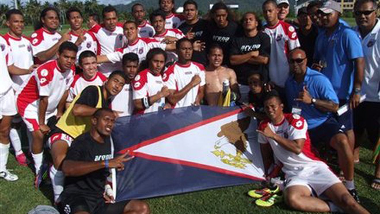 Asta e chiar ULTIMA!** Un transsexual în preliminariile CM 2014! "Vă puteți imagina asta în Anglia sau Spania?"