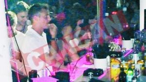 FOTO** Lovește Gabi din nou?