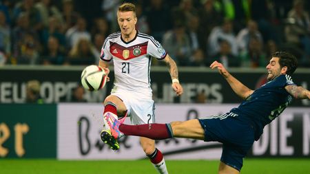 Reus, coșmar fără sfârșit. Low: "Accidentarea nu pare gravă". Verdictul dat de medici: cel puțin o lună de pauză