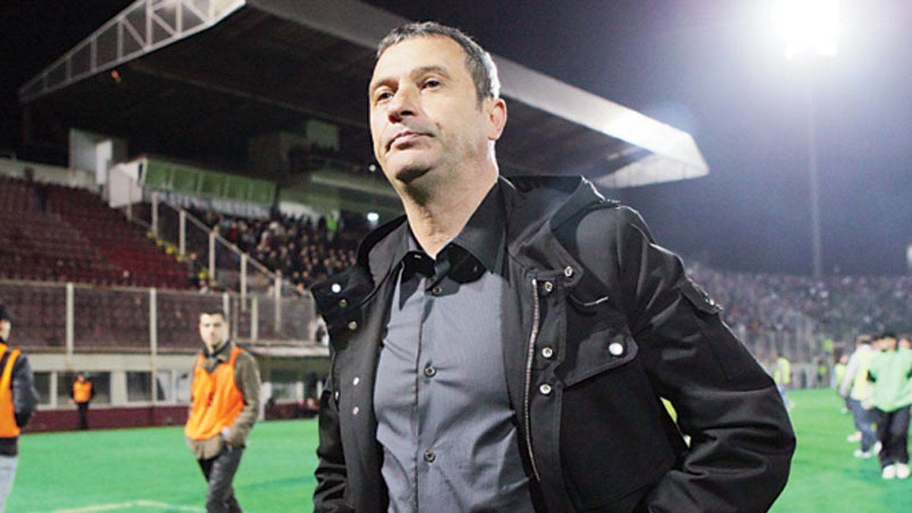 „Rednic, ești o mizerie!"