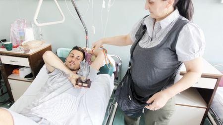 Caz emoționant în fotbalul românesc!** Își riscă viața ca să mai poată juca: "Îi dau eu un rinichi!"