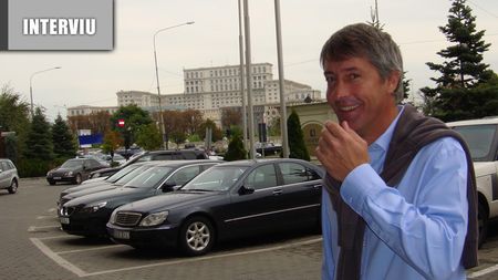 "Nu plec acum, să nu profite alții"**