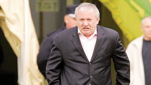 Terorizați de Porumboiu!** Arbitrajele Vasluiului, direct influențate de comportamentul patronului