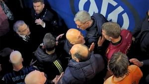 Scandal monstru în Inter - Juventus 3-2! Chiellini şi Spalletti s-au dus peste arbitru la vestiare pentru cartonaşul roşu dat lui Kalulu: „Nu există aşa ceva în lume”