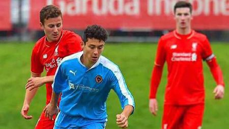 Puștii talentați ai fotbalului românesc. Nicu Carnat, primul contract profesionist la un club din Anglia. "Sper să-l impresionez rapid pe antrenor!"