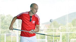 "Endre era ca și fratele meu!". Reacția lui Robert Ilyes, după ce hocheistul Endre Kosa s-a aruncat de la etajul 10 al unui bloc din Miercurea Ciuc