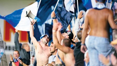 A erupt Vezuviul! Fanii lui Napoli invadează Bucureștiul!