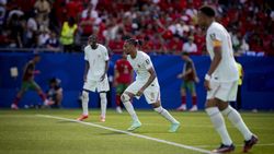 CM 2026 Deschamps a dezvăluit cum i-a făcut pe Mbappe, Dembele și Olise să joace împreună!