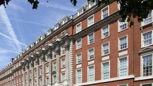 Tranzacția imobiliară a anului! Conacul din capitala țării, care are peste 100 de ani şi a fost ambasada Islandei, a fost vândut cu 25.500.000 de euro