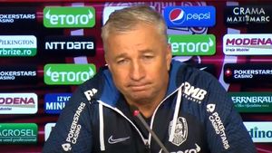 Alarmă la CFR Cluj! Dan Petrescu nu se poate baza pe golgeterul echipei și îi caută de urgență înlocuitor: „Nu vreau să mă gândesc ce va urma”