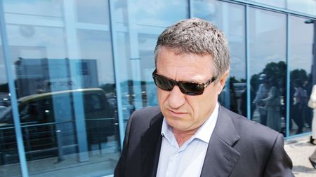Victor Becali: "Mutu spune numai prostii"