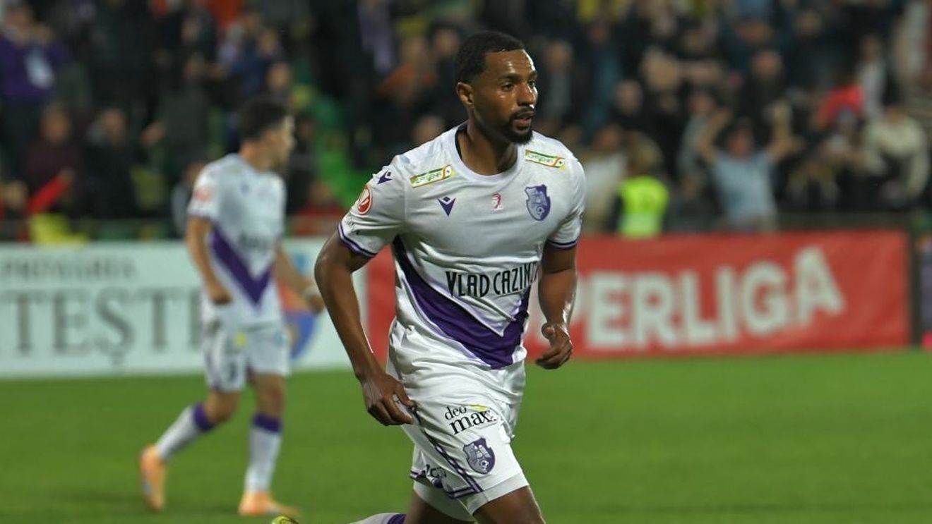 Adel Bettaieb a luat decizia finală după ce a primit o ofertă pentru un salariu de 40.000 de euro pe lună. Anunțul lui Dani Coman de la FC Argeș!