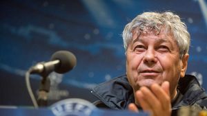 Lucescu, urmașul lui Mou?** E primul pe lista unei foste campioane a Europei. Italienii au dezvăluit discuția românului cu patronul unui gigant din Europa