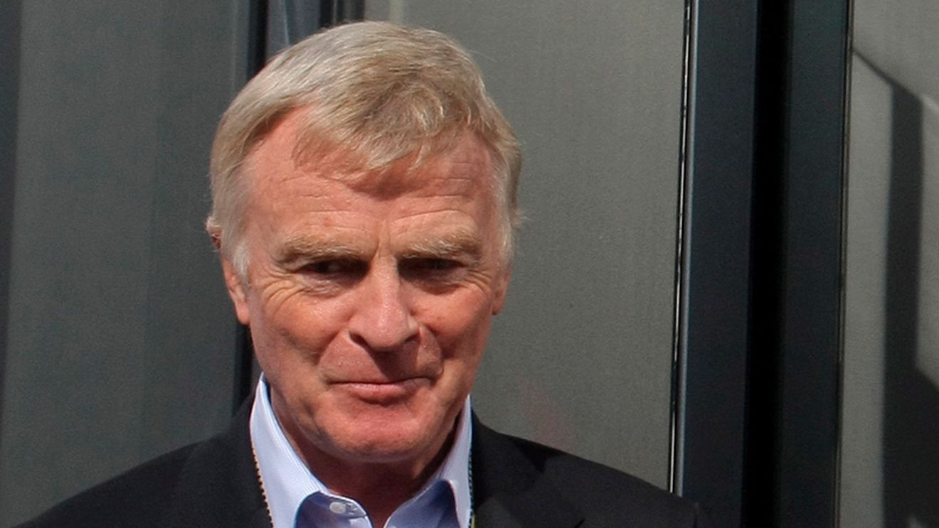 Comentează scandalul Max Mosley