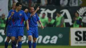 "Dorinel a riscat când a venit la Steaua!"