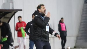 Zeljko Kopic dă de pământ cu jucătorii săi după Hermannstadt - Dinamo 3-0: „Am avut probleme, e greu să ai rezultate când joci așa!”