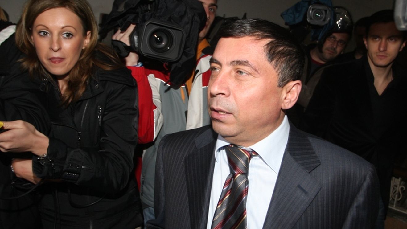 Turcu plătește